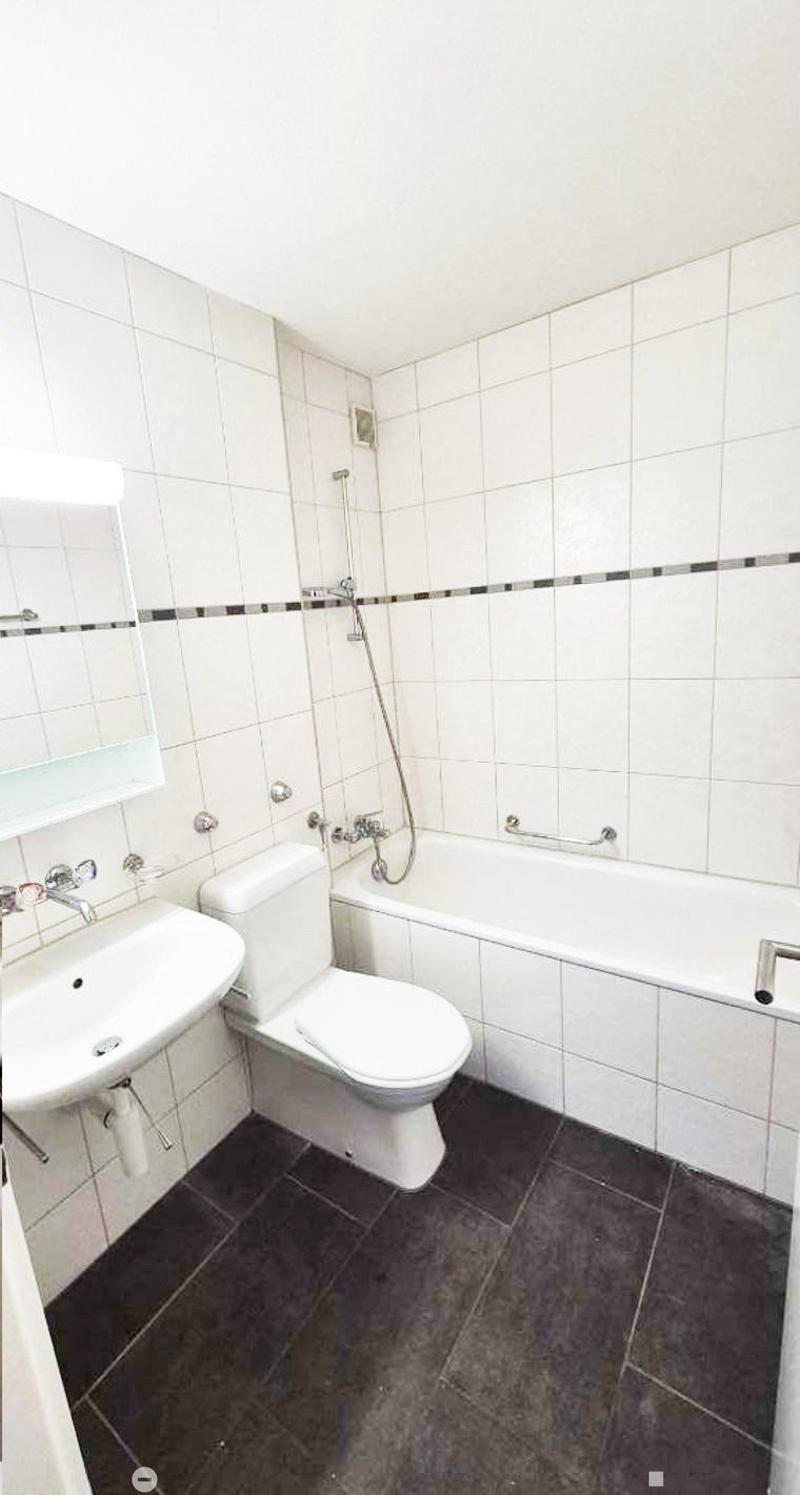 Charmante 4.5-Zimmer-Wohnung mit Balkon in Biel (7)