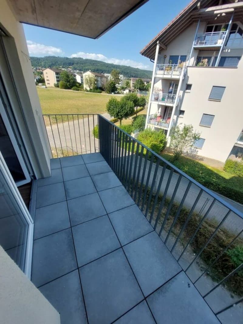 Modern 1.5-room new apartment with spacious balcony - first occupancy (4)