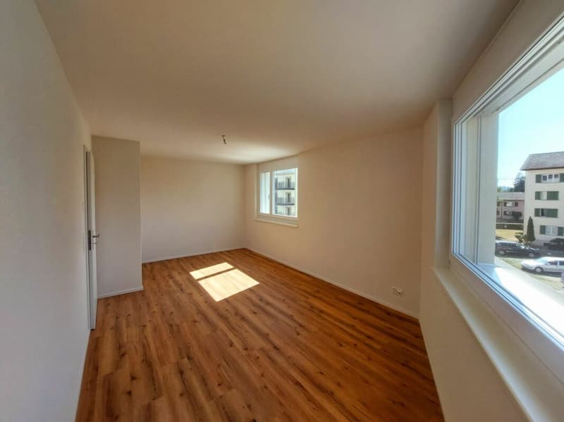 Appartamento nuovo di 2,5 locali elegante con 60 m² e balcone soleggiato (9)