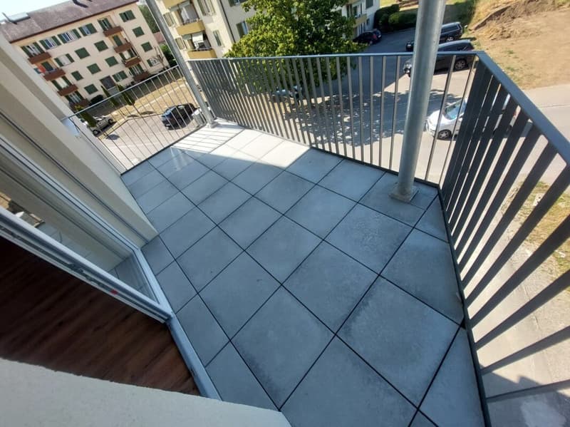 Appartamento nuovo di 2,5 locali elegante con 60 m² e balcone soleggiato (5)