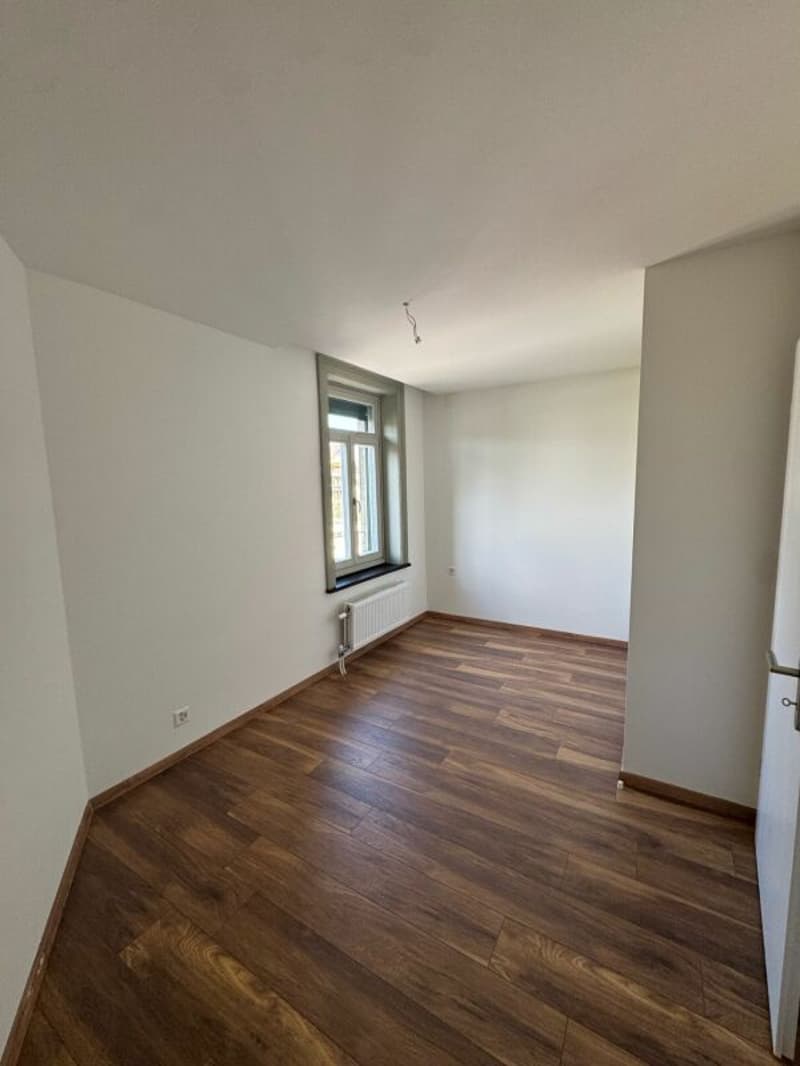 Beautiful, well-maintained 3.5 room apartment now available! (6)