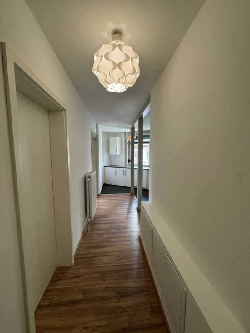 Beautiful, well-maintained 3.5 room apartment now available! (5)