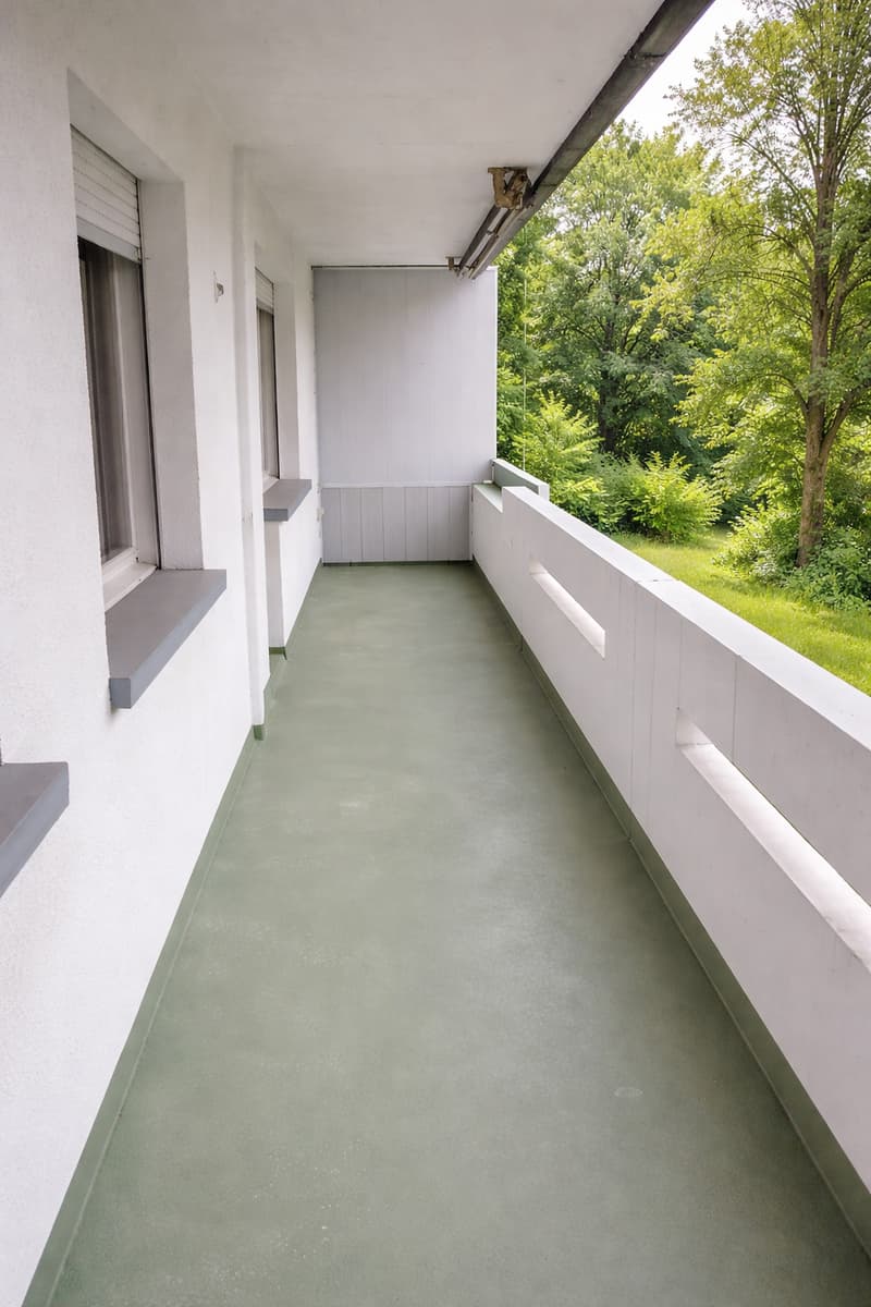 Appartement spacieux de 4,5 pièces avec balcon et parking à Fribourg (9)