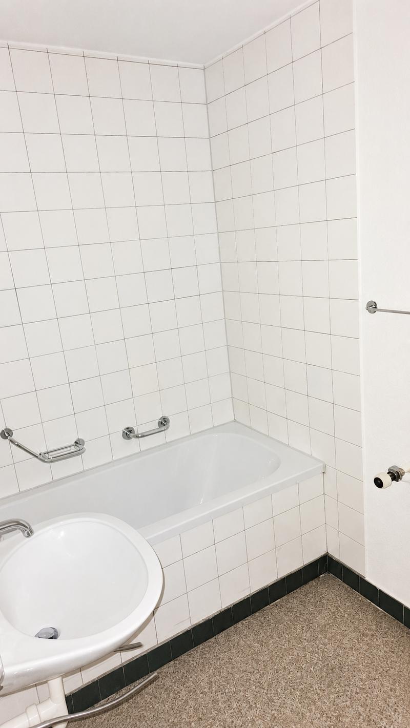 Helle 3.5-Zimmer-Wohnung mit Balkon und herrlichem Ausblick in Nidau (8)