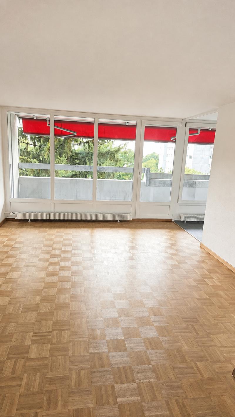 Helle 3.5-Zimmer-Wohnung mit Balkon und herrlichem Ausblick in Nidau (5)