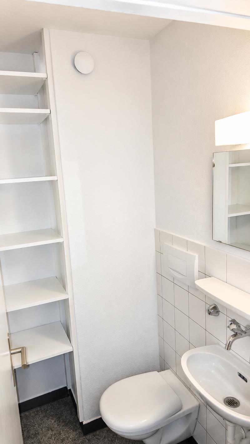 Helle 3.5-Zimmer-Wohnung mit Balkon und herrlichem Ausblick in Nidau (7)