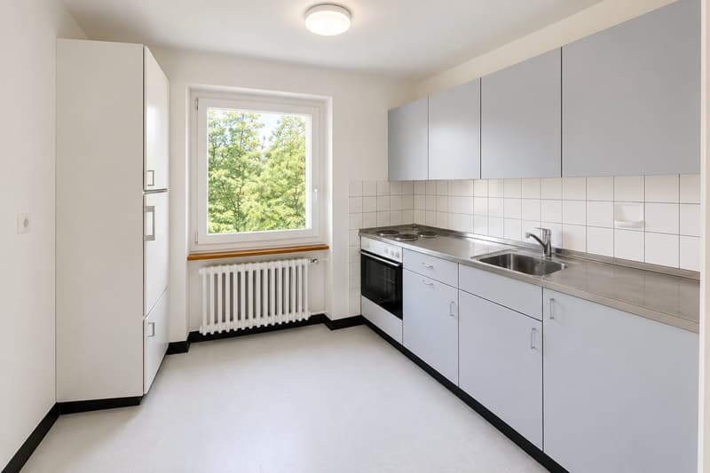 Spacieux appartement de 5 pièces avec balcon et belle vue à Fribourg (1)