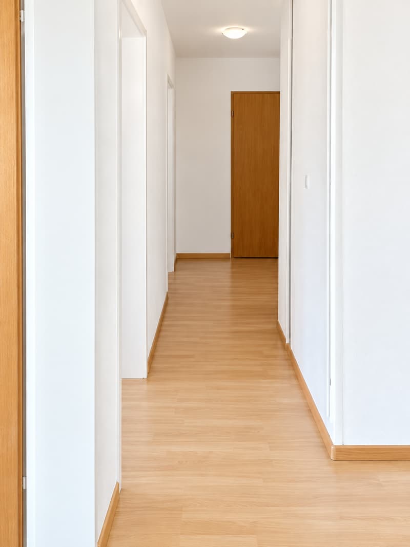 Spacieux appartement de 5 pièces avec balcon et belle vue à Fribourg (9)