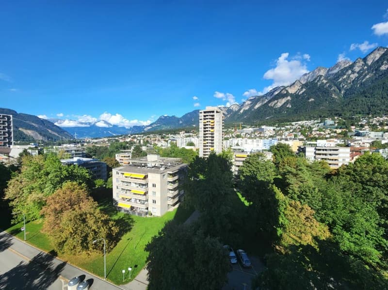 Schöne Wohnung mit herrlicher Aussicht zu den Bergen (12)