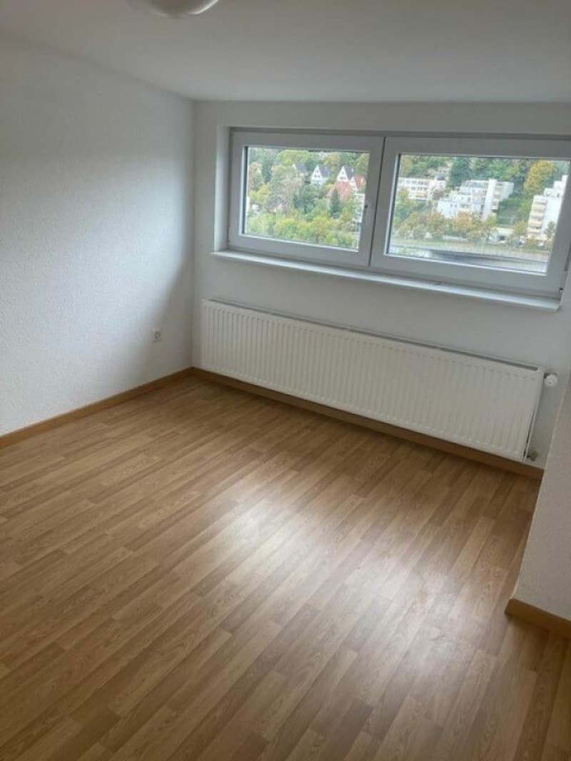 Moderne und charmante Dachwohnung! (5)
