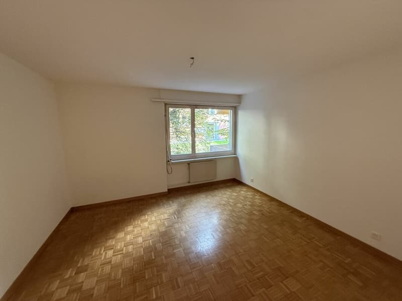 Helle 2-Zimmer-Wohnung mit Balkon (1)