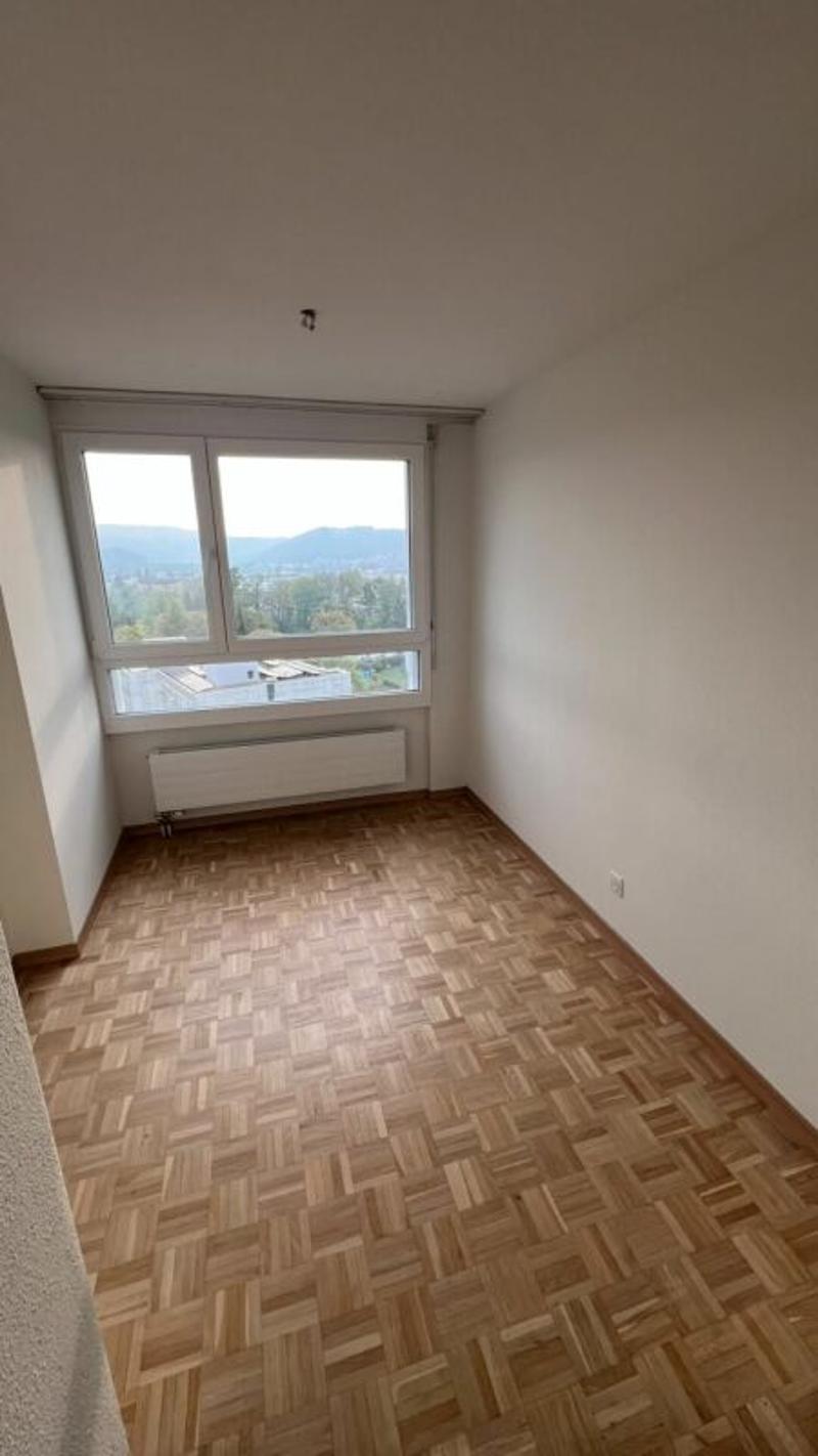 schöne helle 2 1/2 Zimmer Wohnung (4)