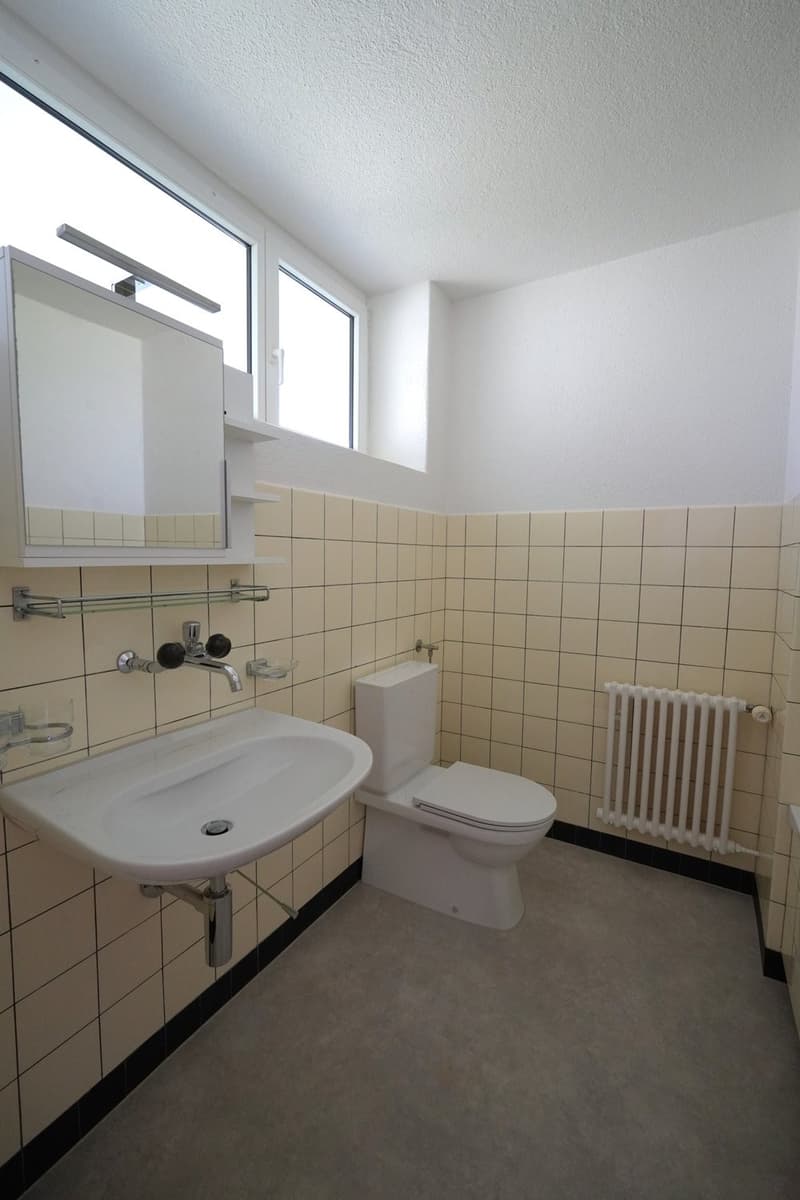 Bad mit Badewanne