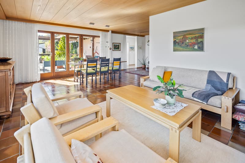 Dream view with garden and numerous possibilities (7)