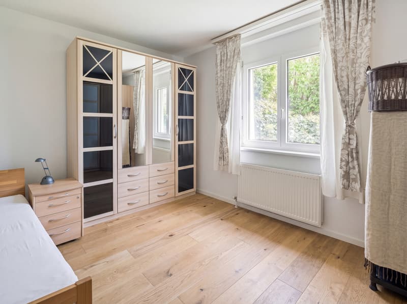 Bijou sans barrière dans un emplacement attractif (8)