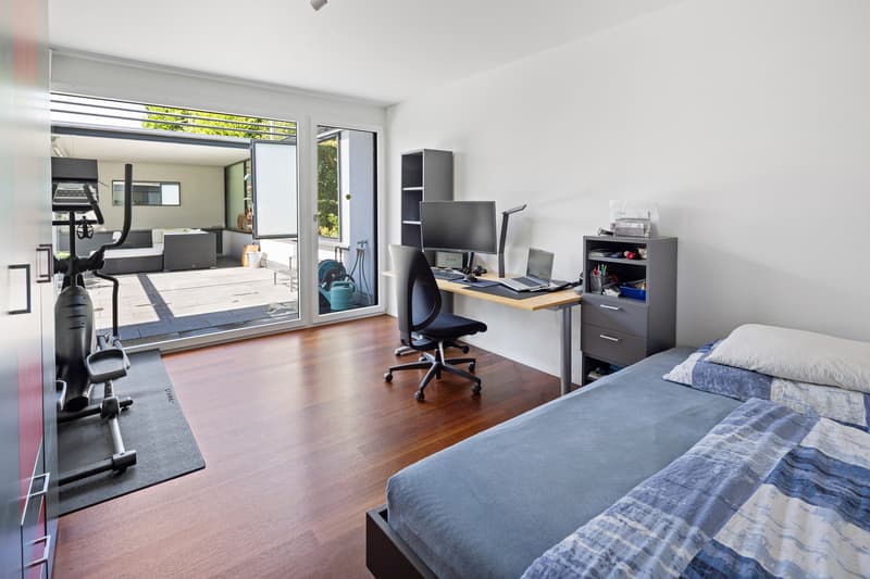 Weitläufige Maisonette mit zwei Terrassen und traumhafter Alpensicht (13)