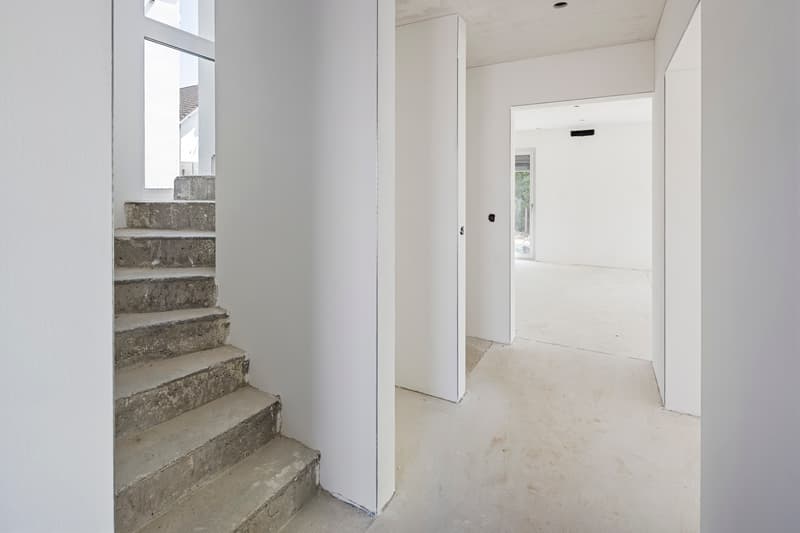Spacious diamond in the rough with full design freedom (10)