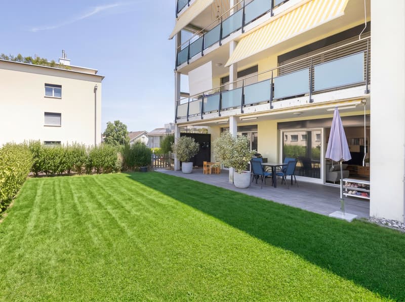 Moderne Familienwohnung mit traumhafter Gartenoase (12)