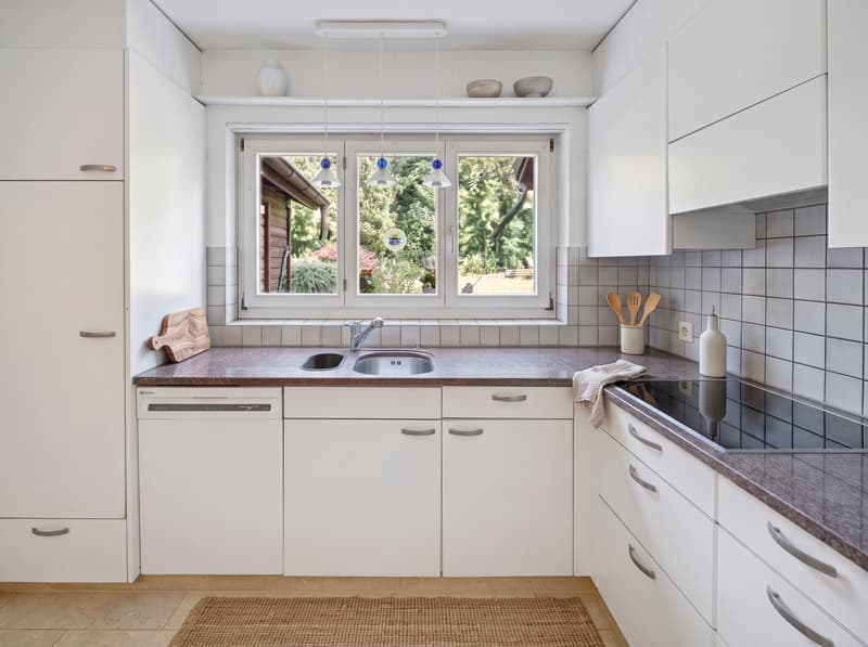 Familienoase in attraktivem Wohnquartier mit zwei Extra-Räumen (3)