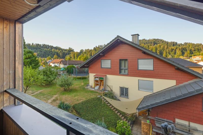 Familienglück im Grünen mit grossem Garten und Raum für Ihre Ideen (8)