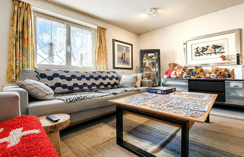Stylish 7.5-room villa with park-like garden (19)