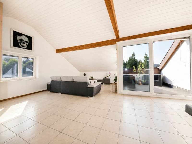 Stilvolle 3½-Zimmer-Wohnung mit Charme und Atmosphäre (3)