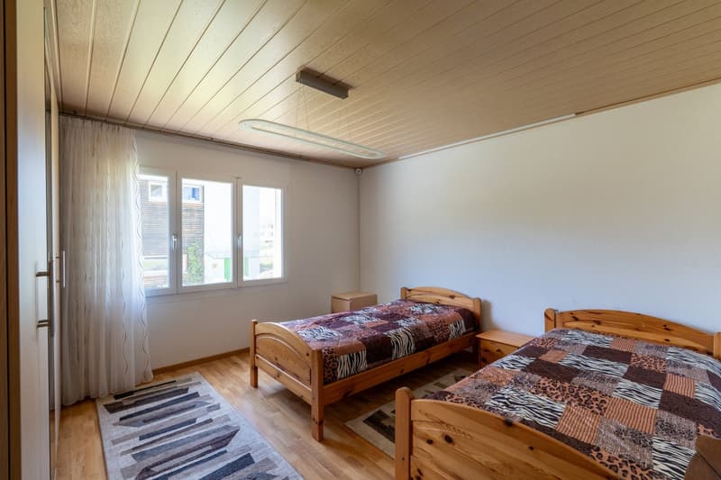 Spacious family house with winter garden and far-reaching views in Balsthal (7)