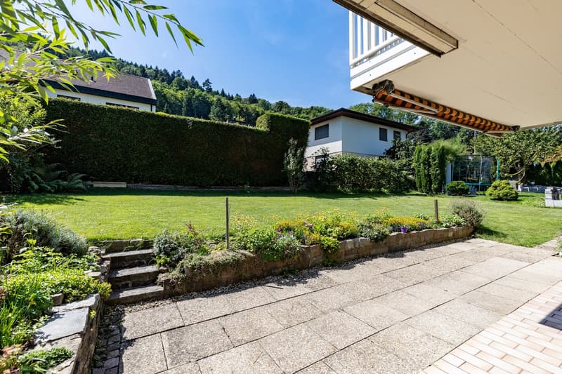 Maison unifamiliale dépendante de 6,5 pièces dans un endroit calme (9)