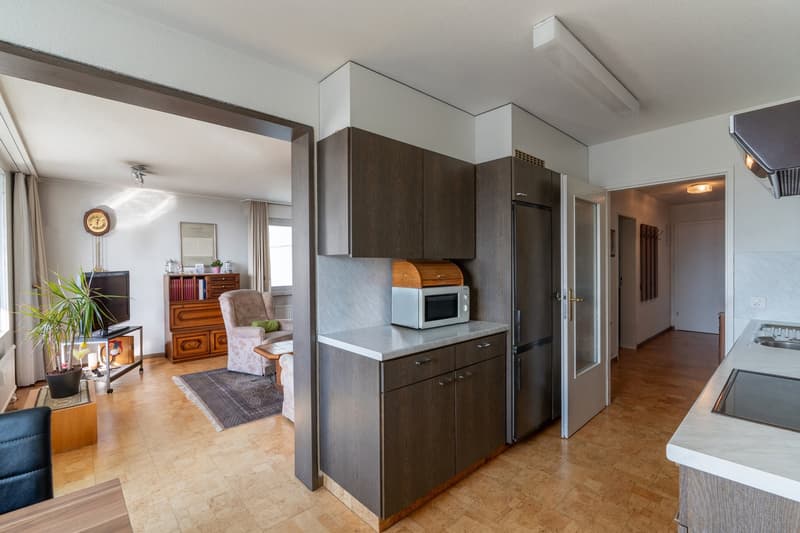 Zentrale 3.5-Zimmer-Wohnung mit Weitsicht (5)