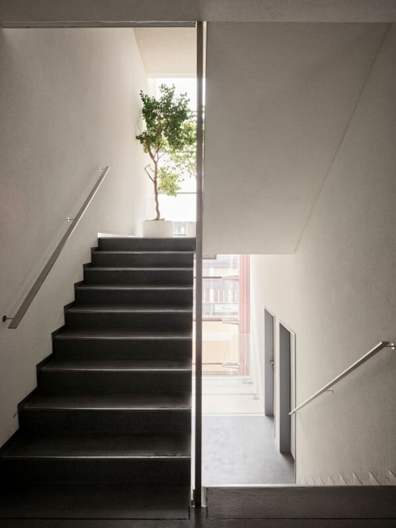 Votre nouvel emplacement d'entreprise ; 450 - 1'850 m2 de bureaux et d'espaces de services à louer (CHF 120.00 m2) (6)