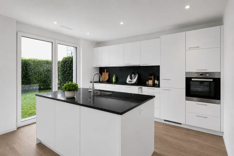 Wohnen wie in einem Einfamilienhaus - Schöne 5.5-Zimmer Maisonette Wohnung mit Gartensitzplatz und Balkon in Fahrwangen am Hallwilersee (4)