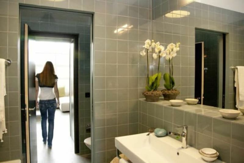 Loft di 93 m2 con un'altezza del soffitto di 4 metri (4)
