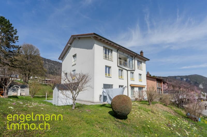 Appartement de 5.5 pièces avec magnifique vue dégagée / 5.5-Zimmer Wohnung mit Weitsicht (1)