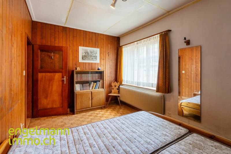Ancienne ferme de 2 appartements avec grand terrain constructible / Ehemaliges Bauernhaus mit 2 Wohnungen und Bauparzelle (9)