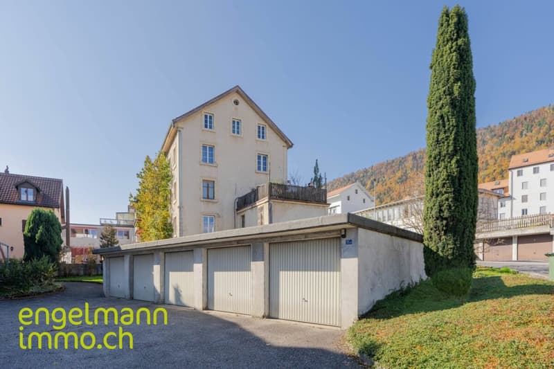 Spacieux appartement en duplex de 8.5 pièces / Grosse 8.5-Zimmer Duplexwohnung (15)