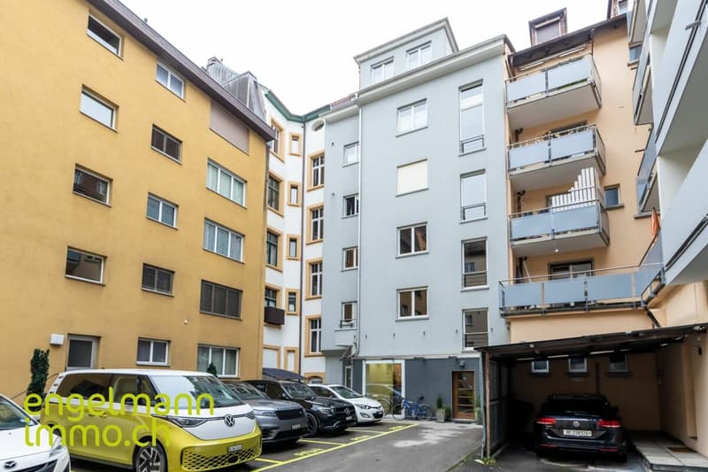Wohn- und Gewerbeliegenschaft / Immeuble résidentiel et commercial (12)
