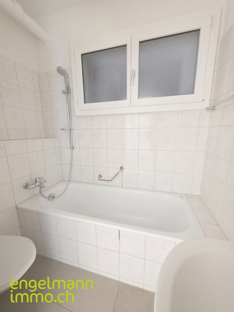 2.5-Zimmerwohnung/ Appartement de 2.5 pièces (11)