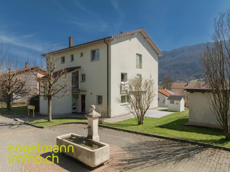 Appartement de 5.5 pièces avec magnifique vue dégagée / 5.5-Zimmer Wohnung mit Weitsicht (3)
