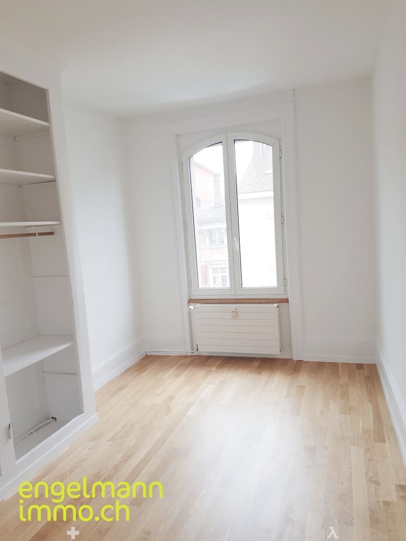 RESERVIERT 4.5-Zimmer-Wohnung / Appartement de 4.5 pièces (7)