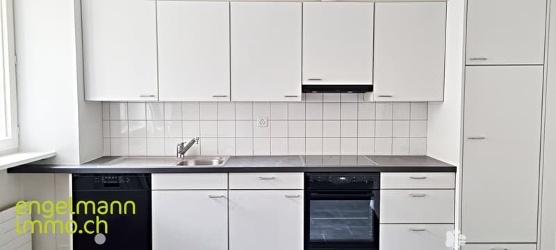 RESERVIERT 4.5-Zimmer-Wohnung / Appartement de 4.5 pièces (3)
