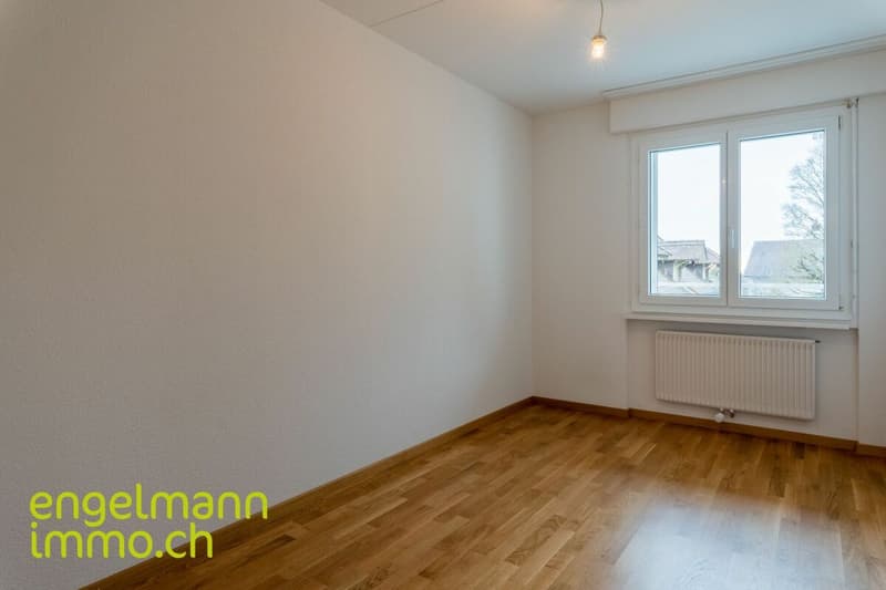 3 Zimmerwohnung mit Balkon / Appartement de 3 pièces avec balcon (7)