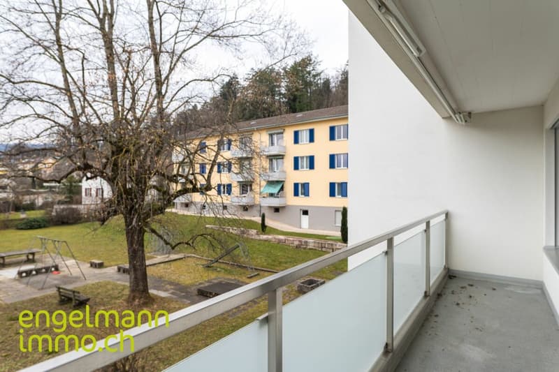 3 Zimmerwohnung mit Balkon / Appartement de 3 pièces avec balcon (9)