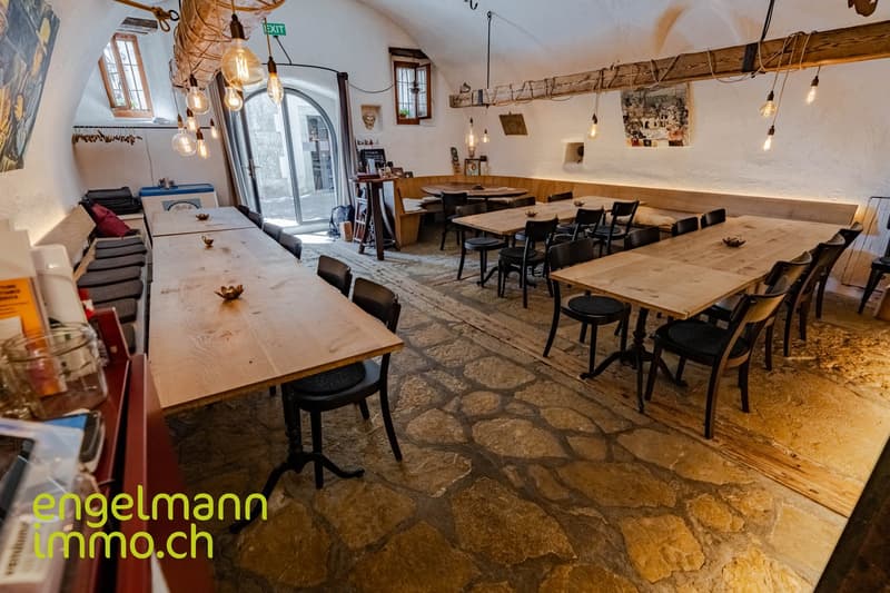 Gewölbekeller-Restaurant / Bar (3)