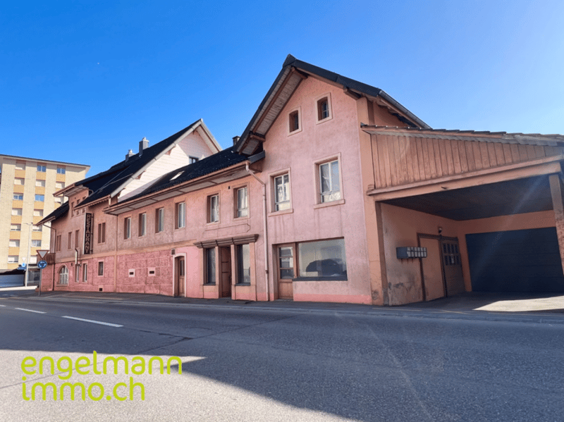 Immeuble locatif avec restaurant / Mehrfamilienhaus mit Restaurant (3)