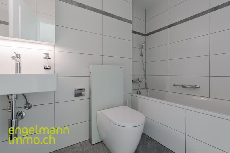 2 Zimmer-Wohnung / Appartement 2 pièces (8)