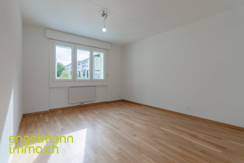 4 Zimmer-Wohnung / Appartement de 4 pièces (8)