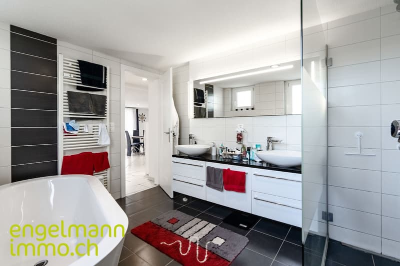 Immeuble de trois logements | Dreifamilienhaus (26)