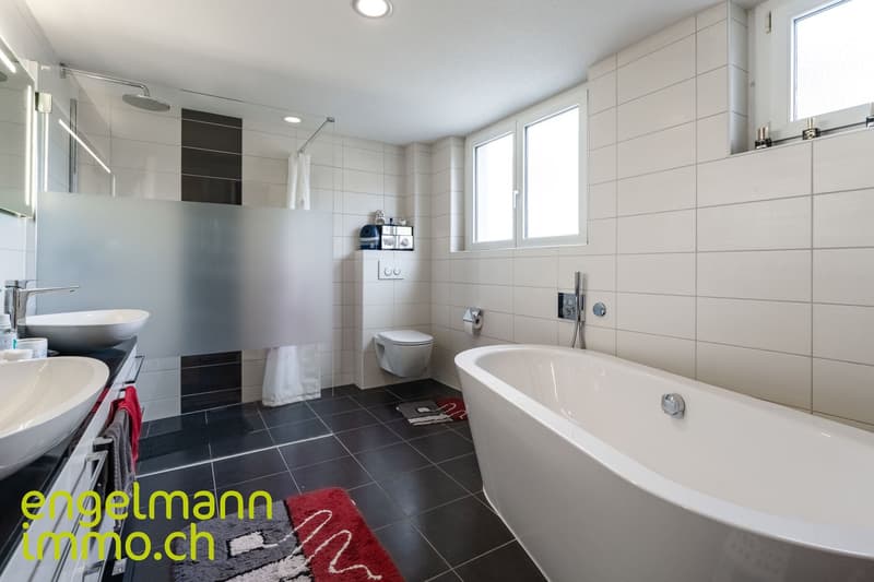Immeuble de trois logements | Dreifamilienhaus (25)
