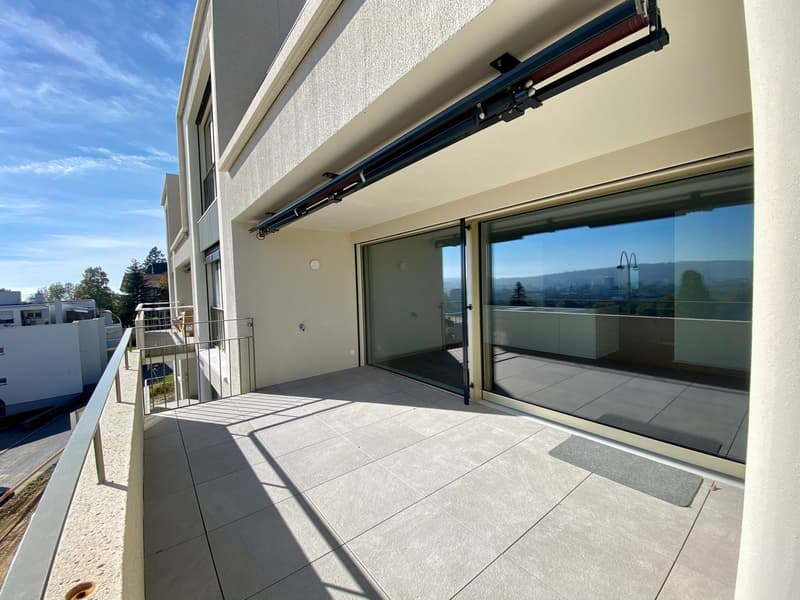 Helle 3.5-Zimmerwohnung mit Weitblick (11)