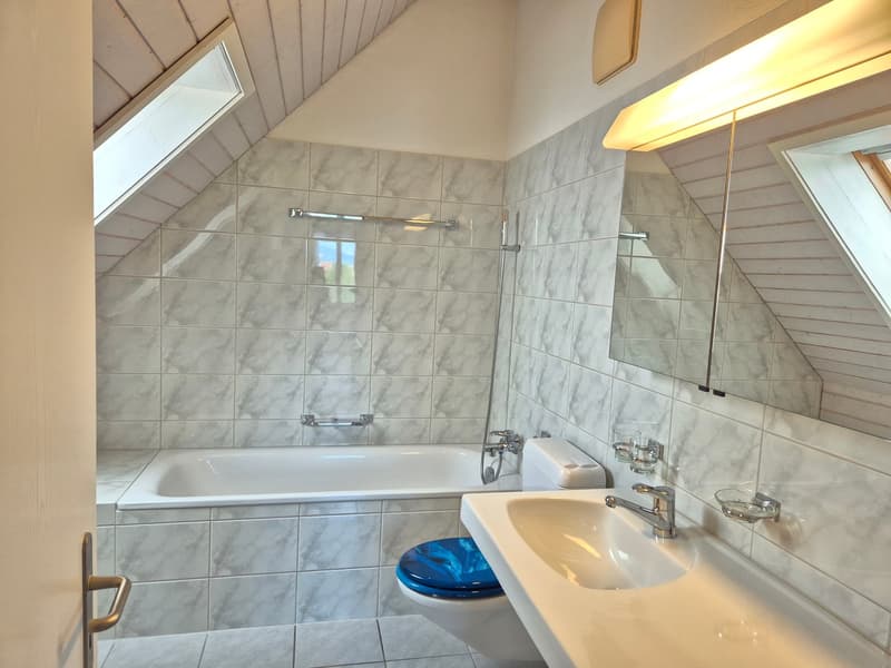 Maisonette-Wohnung mit Charme und sonnigem Balkon (7)